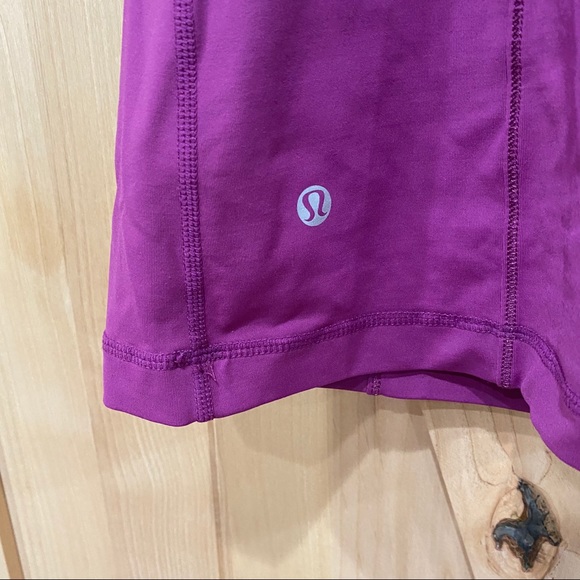 Lululemon Warrior Hot Tank Sz 4 Dewberry Raspberry - Picture 7 of 11